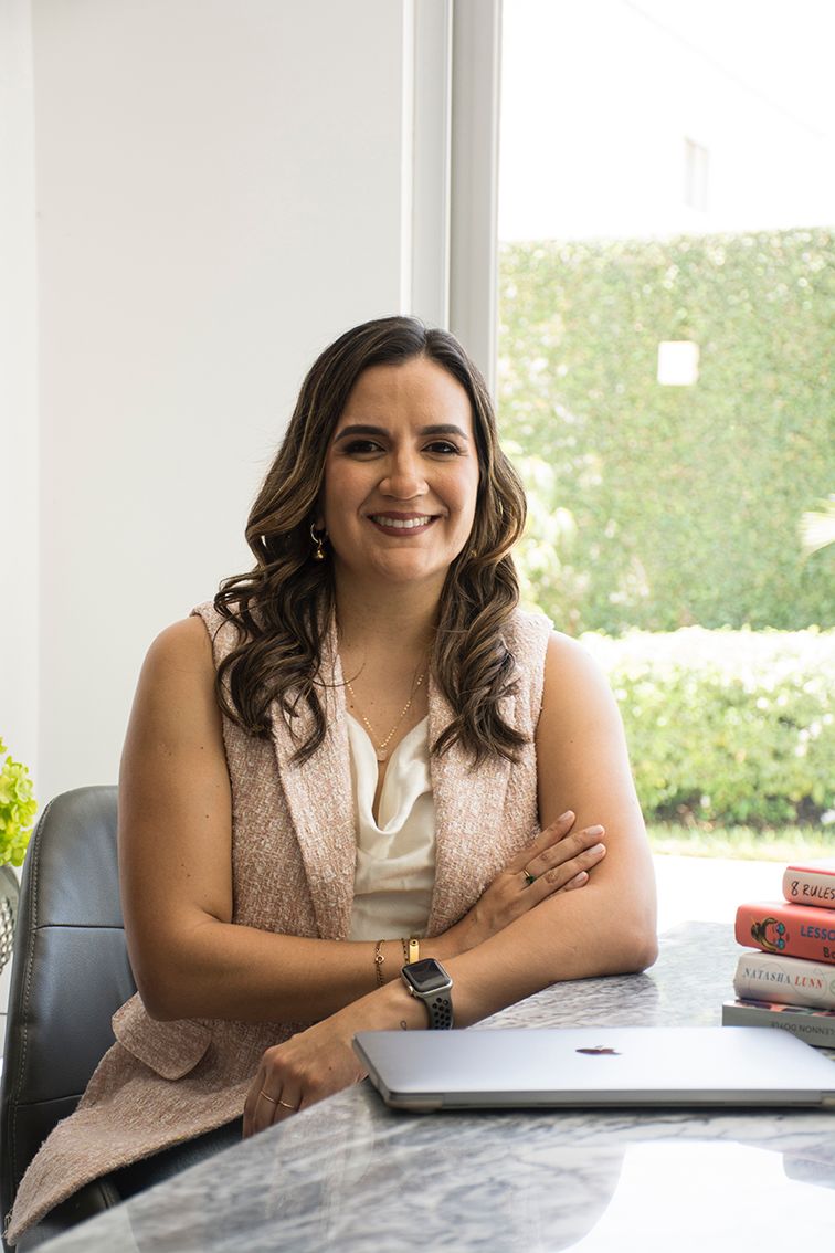 Lcda. María Gabriela Cucalón R.